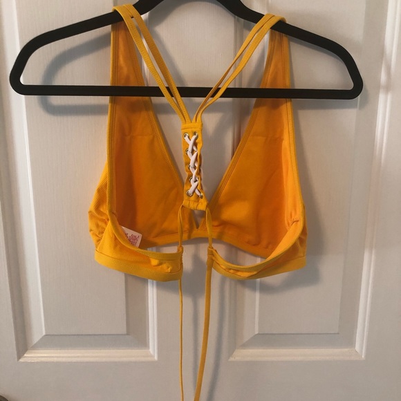 Target Bikini Top - Picture 3 of 4